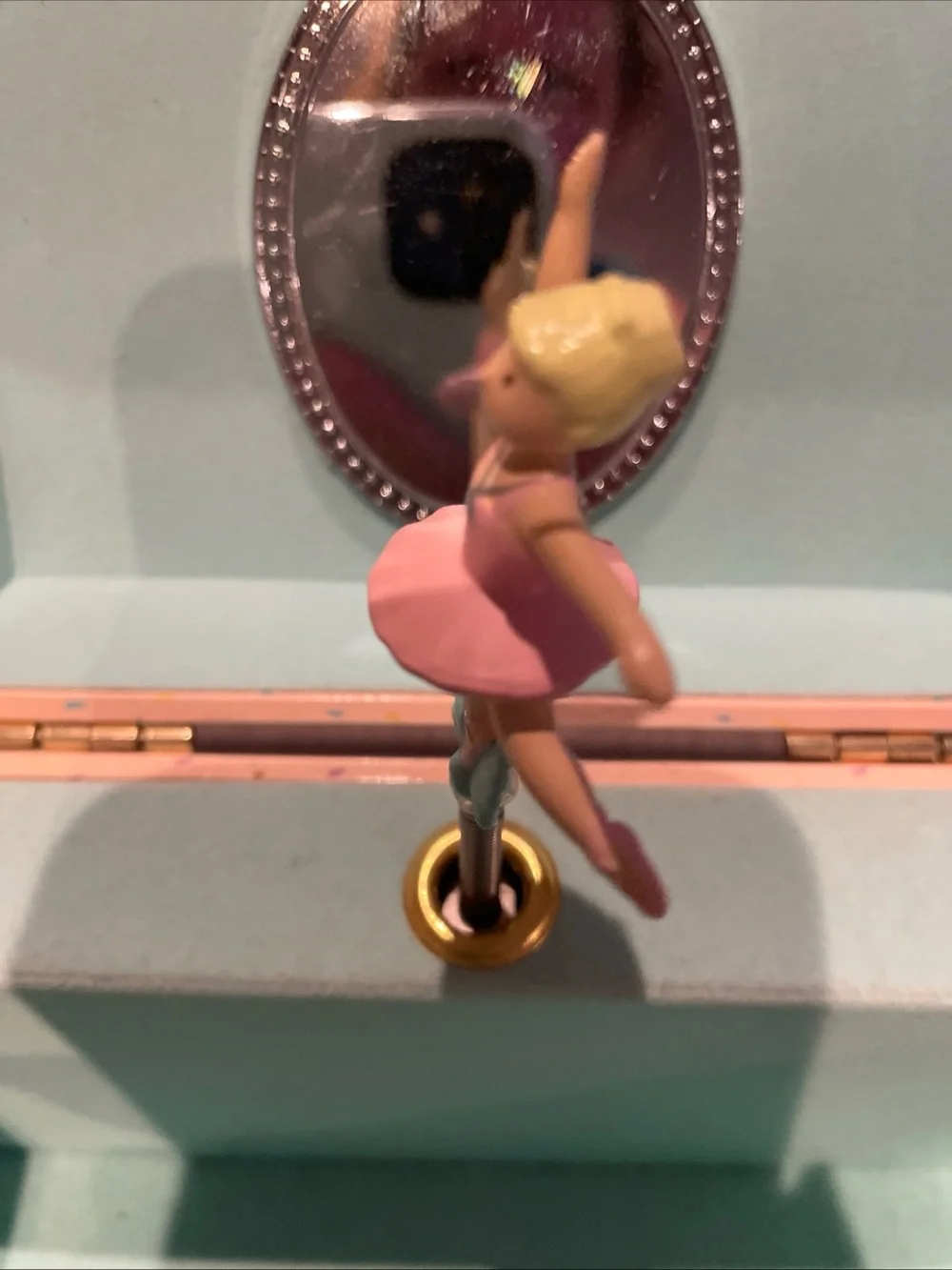 Elizabeth Koda-Callan 2000 music box. Magic Charm Collection. By Eden